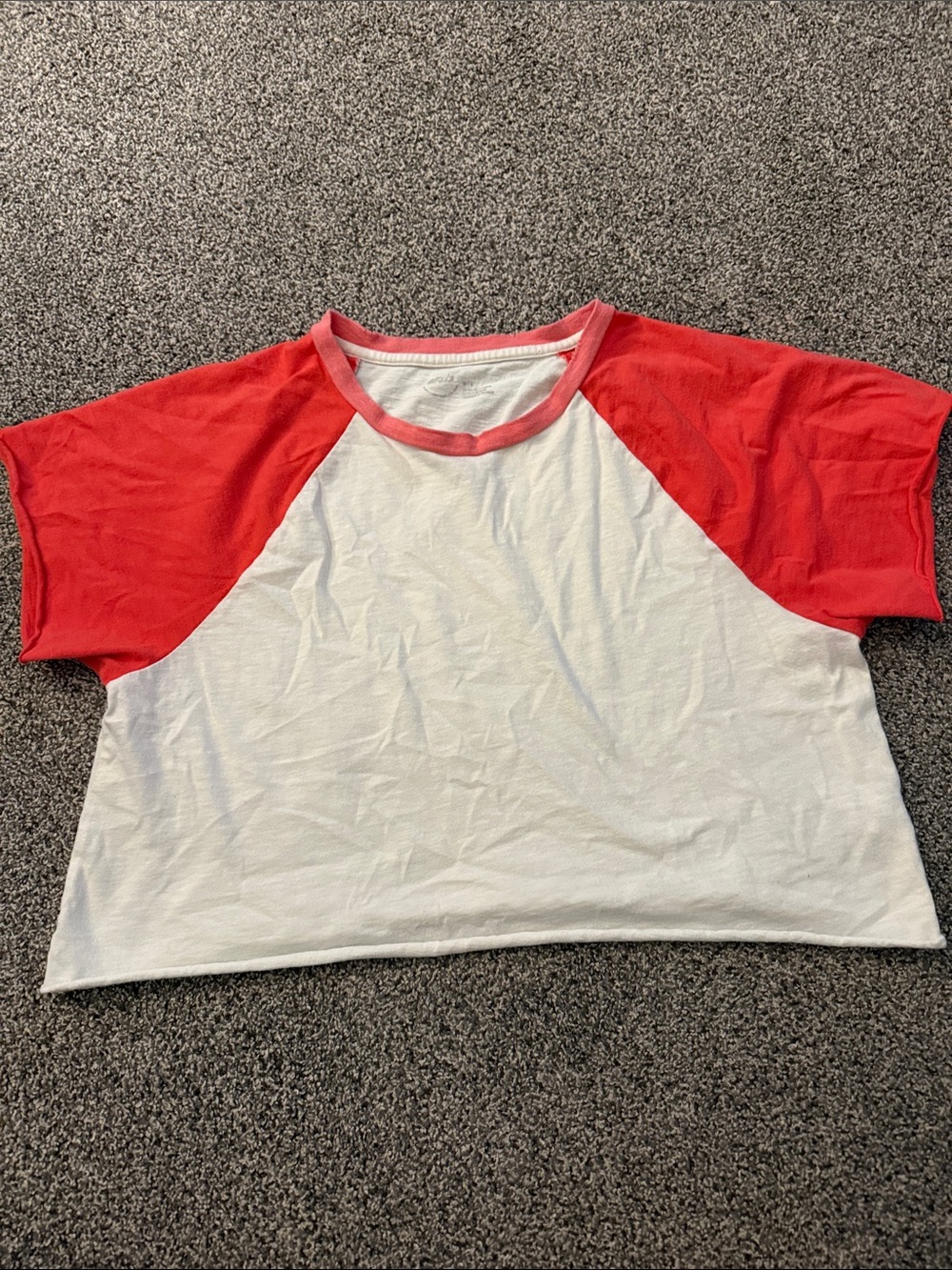 Aerie tee